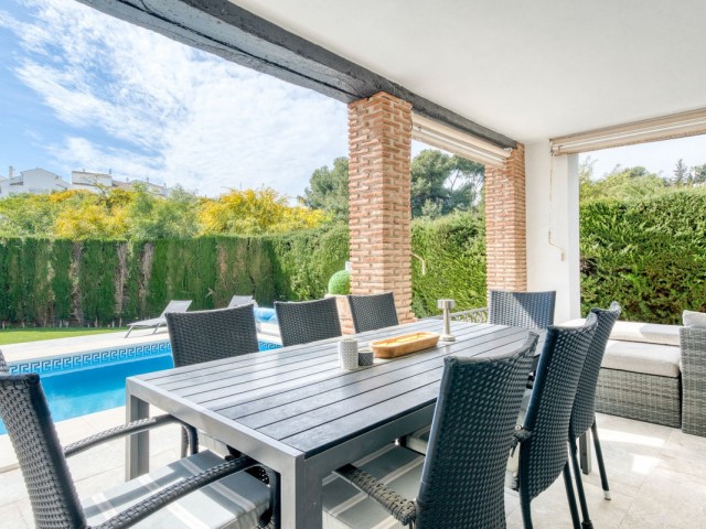 Villa, Calahonda, R5371720