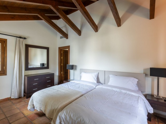 Villa avec 4 Chambres  à Benahavís