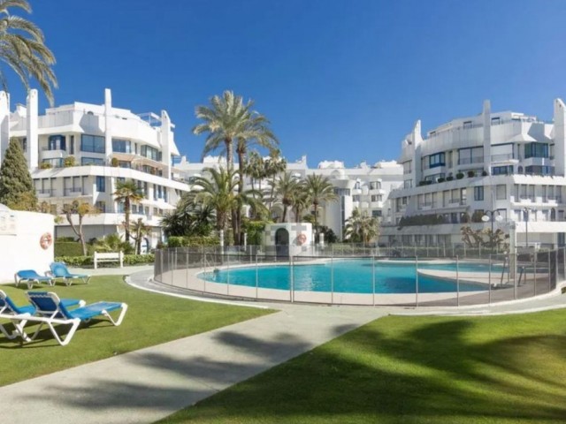 2 Bedrooms Apartment in Marbella