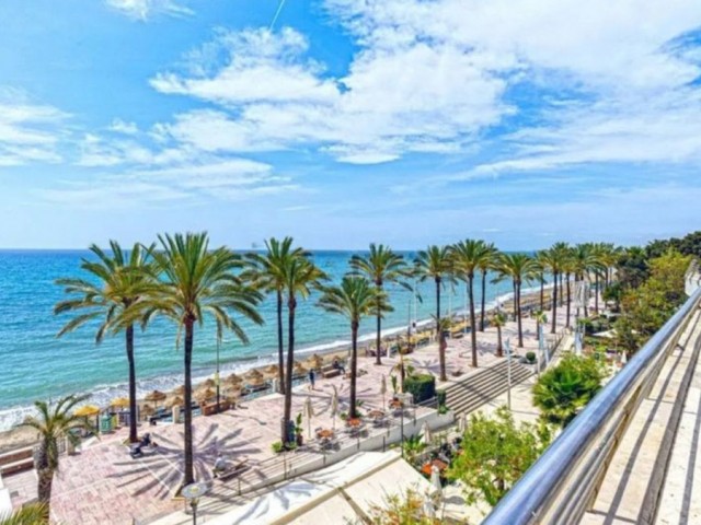 2 Bedrooms Apartment in Marbella