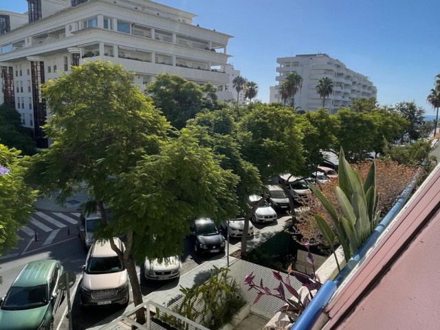 2 Bedrooms Apartment in Marbella