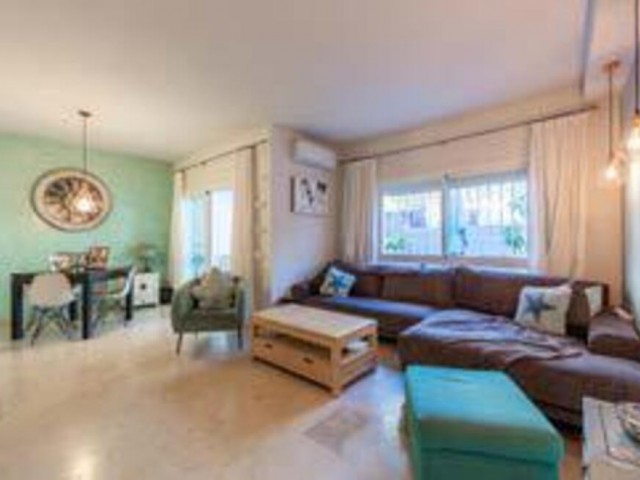 5 Schlafzimmer Reihenhaus in San Pedro de Alcántara