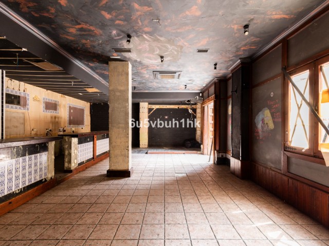 Commercial, Fuengirola