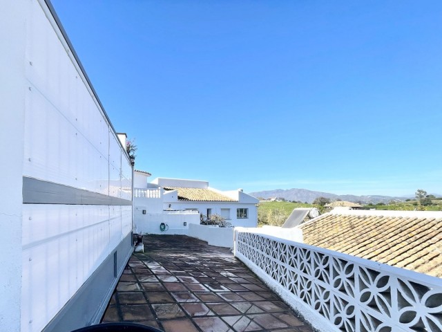 3 Makuuhuoneen Huvila Cerros del Aguila