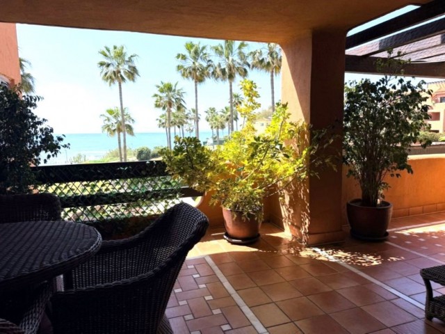 3 Bedrooms Apartment in Estepona
