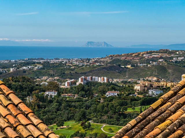 2 Bedrooms Townhouse in La Heredia