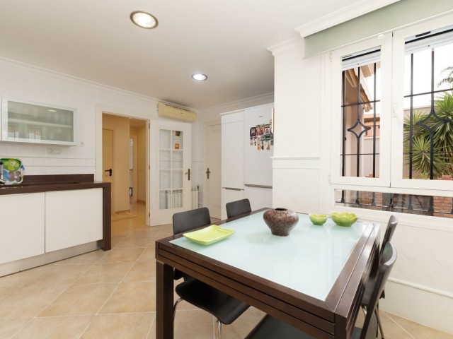 4 Bedrooms Villa in Málaga
