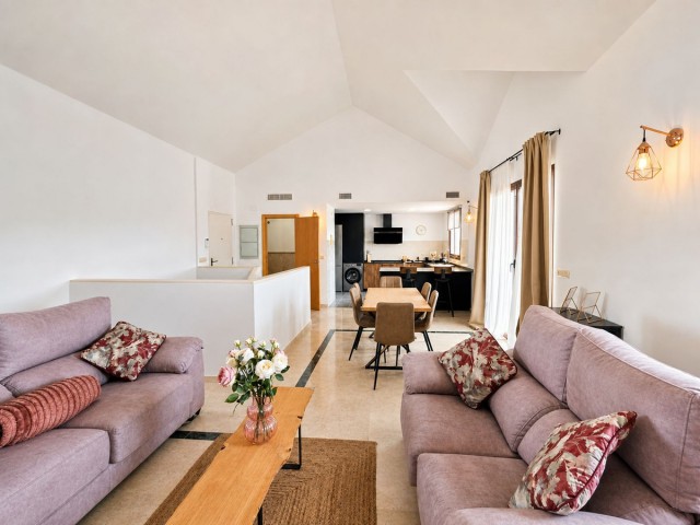 3 Bedrooms Townhouse in Casares Playa