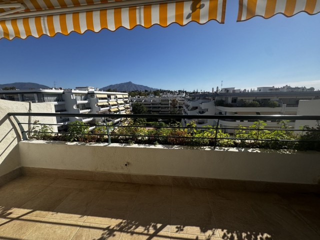 3 Bedrooms Apartment in Guadalmina Alta