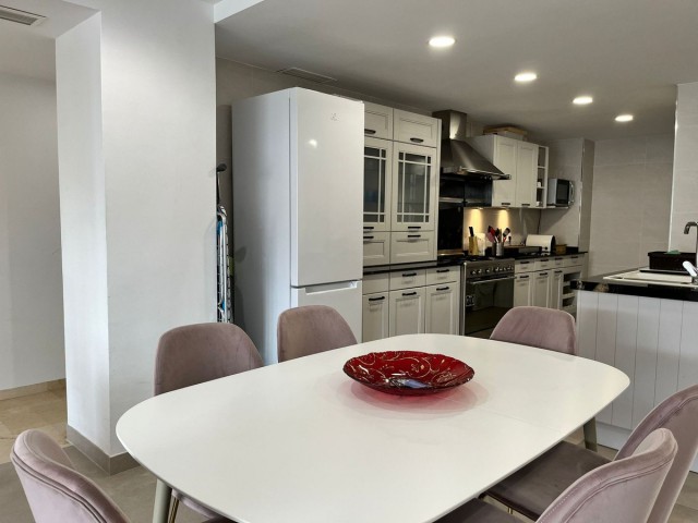 3 Bedrooms Apartment in Guadalmina Alta