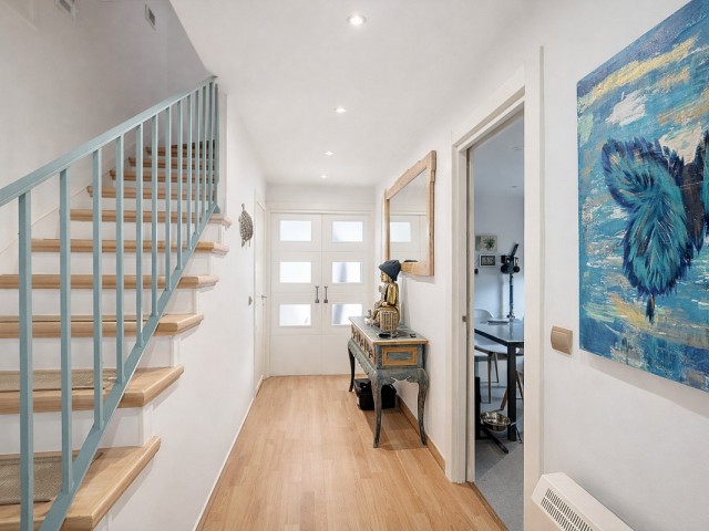 3 Bedrooms Townhouse in Estepona