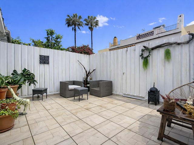 3 Bedrooms Townhouse in Estepona