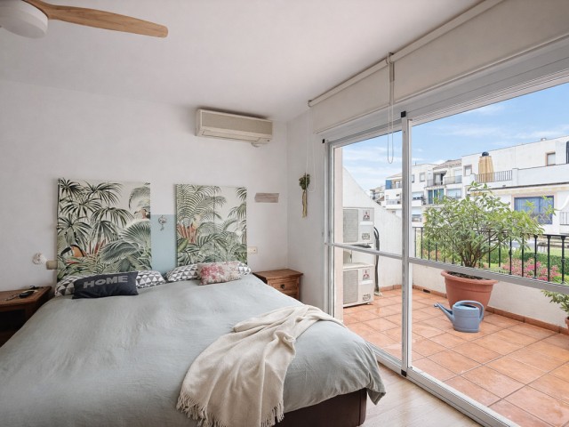 3 Bedrooms Townhouse in Estepona