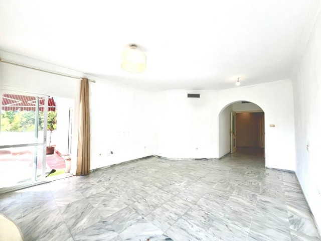 3 Bedrooms Apartment in Marbella