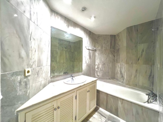 3 Bedrooms Apartment in Marbella
