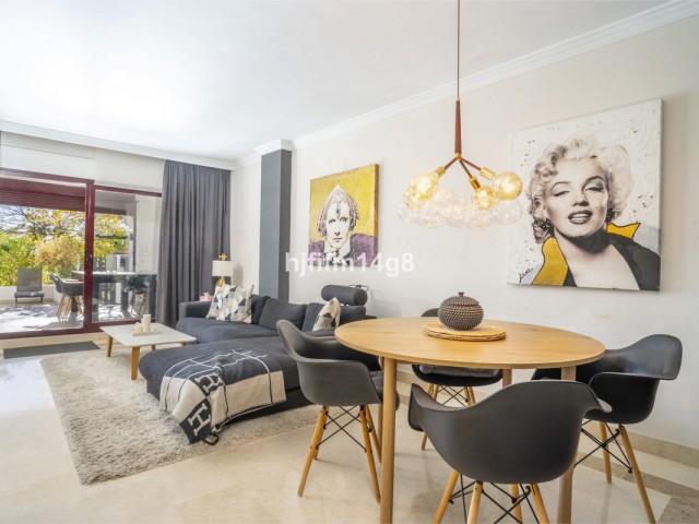 2 Bedrooms Apartment in San Pedro de Alcántara