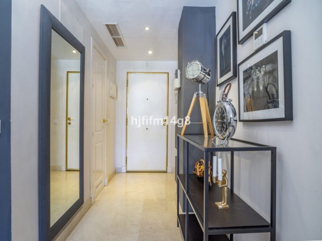 2 Bedrooms Apartment in San Pedro de Alcántara