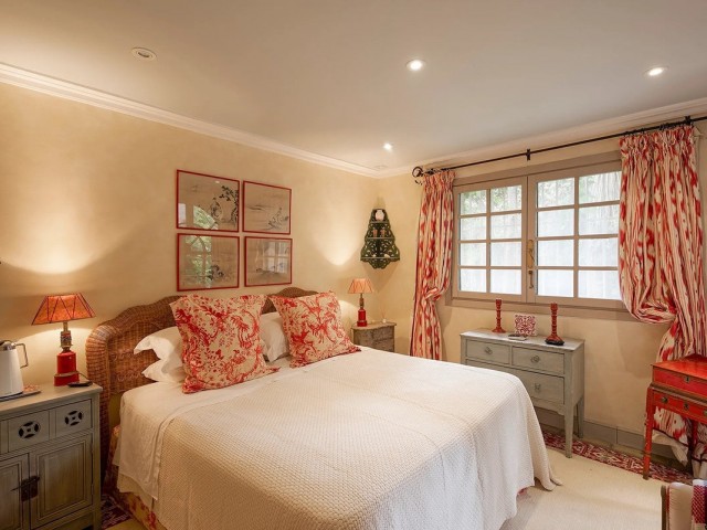 9 Bedrooms Villa in Sotogrande
