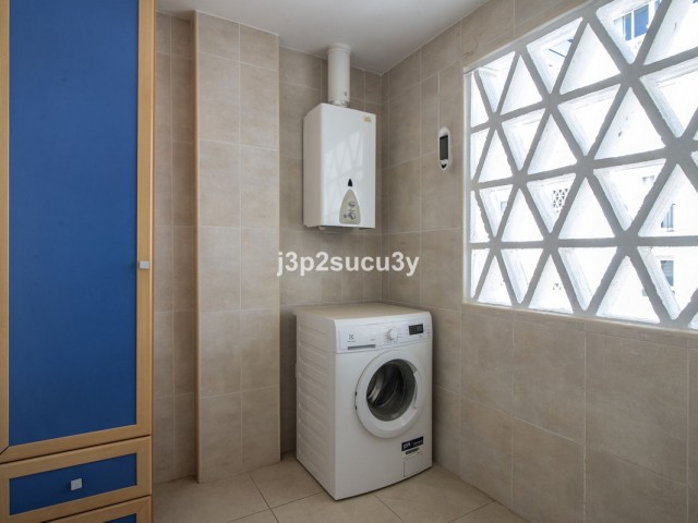 4 Slaapkamer Appartement in Nueva Andalucía