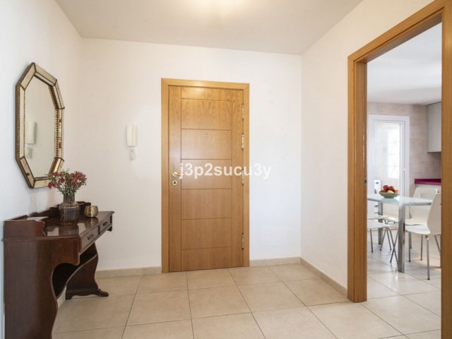 4 Slaapkamer Appartement in Nueva Andalucía