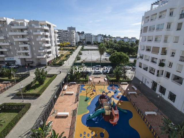 4 Slaapkamer Appartement in Nueva Andalucía