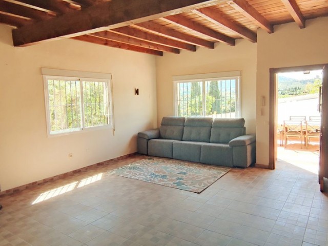 Villa avec 4 Chambres  à Alhaurín el Grande