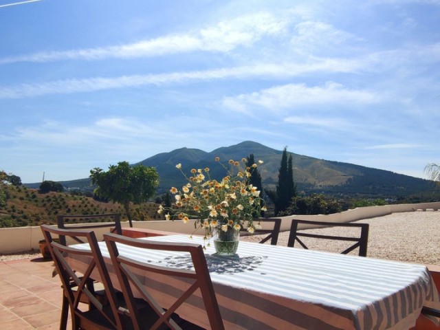 Villa avec 4 Chambres  à Alhaurín el Grande