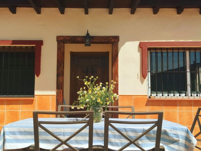 Villa avec 4 Chambres  à Alhaurín el Grande