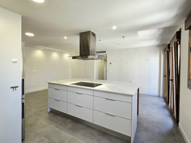 3 Bedrooms Apartment in Málaga Centro
