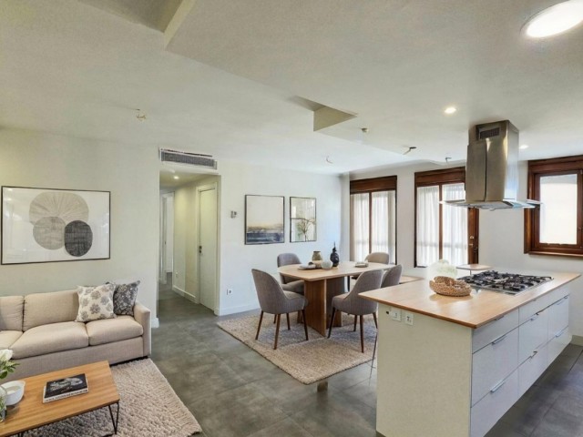 3 Bedrooms Apartment in Málaga Centro