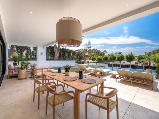 6 Schlafzimmer Villa in Marbesa