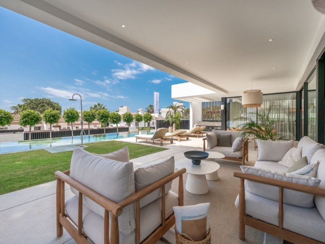 6 Schlafzimmer Villa in Marbesa