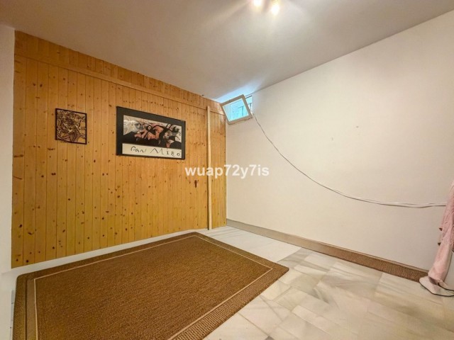 4 Makuuhuoneen Rivitalo San Pedro de Alcántara