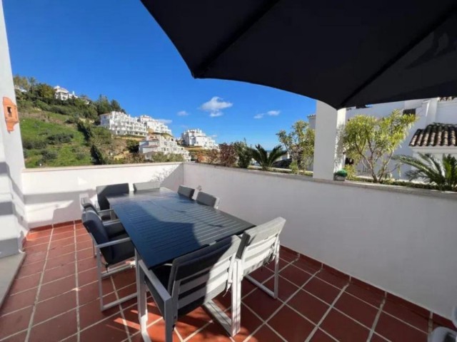Appartement avec 3 Chambres  à Nueva Andalucía