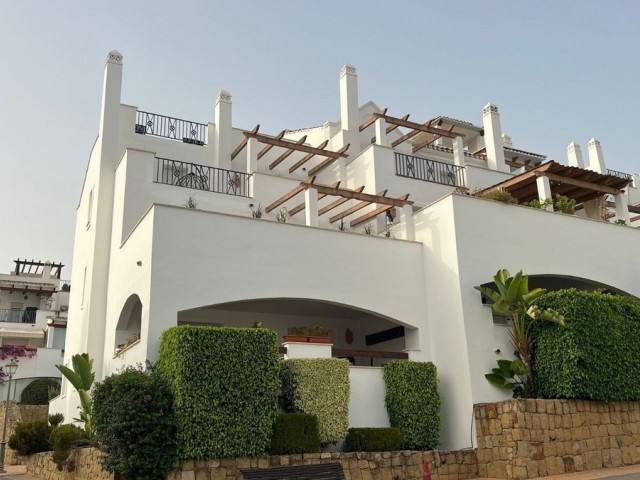 Appartement avec 3 Chambres  à Nueva Andalucía