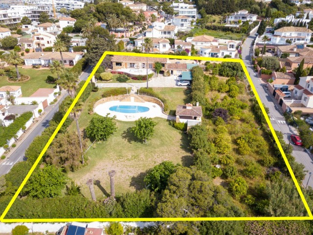 Villa Estepona - R5373790