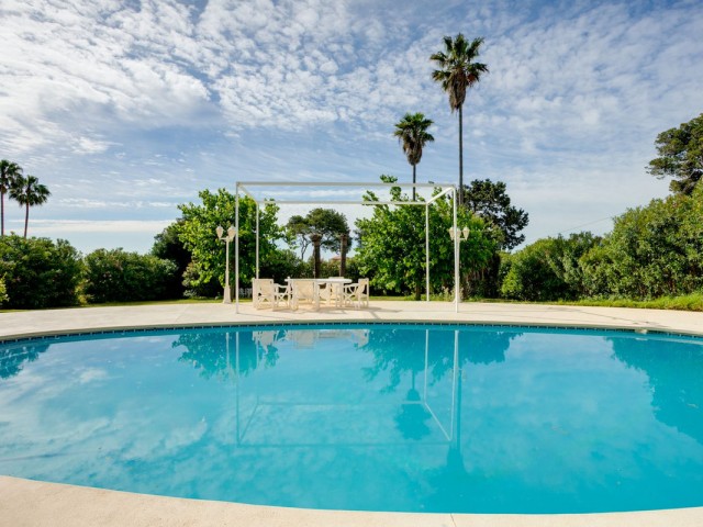 5 Schlafzimmer Villa in Estepona