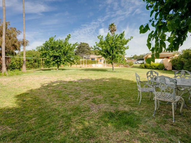 5 Schlafzimmer Villa in Estepona