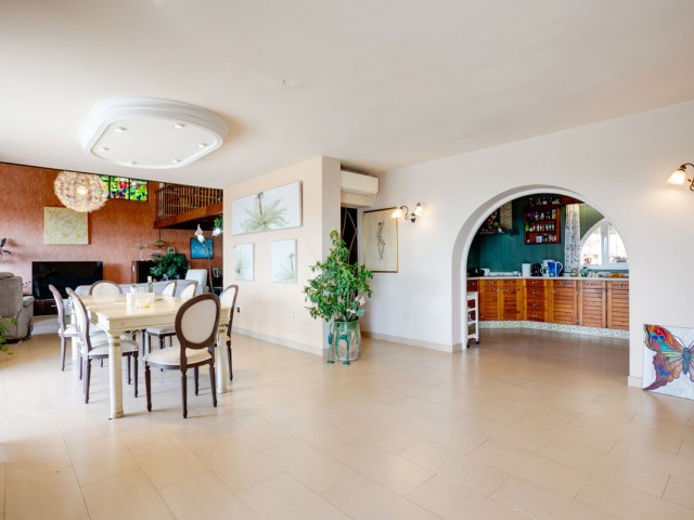 5 Schlafzimmer Villa in Estepona