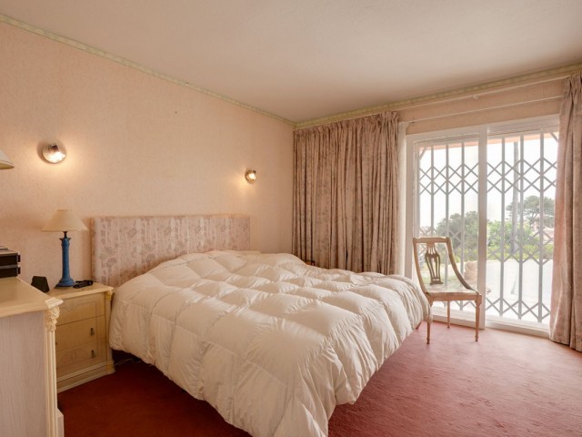5 Schlafzimmer Villa in Estepona