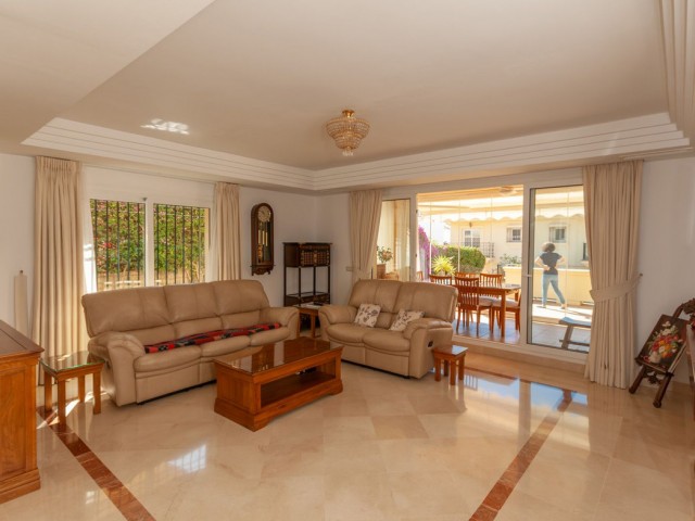4 Bedrooms Villa in Riviera del Sol