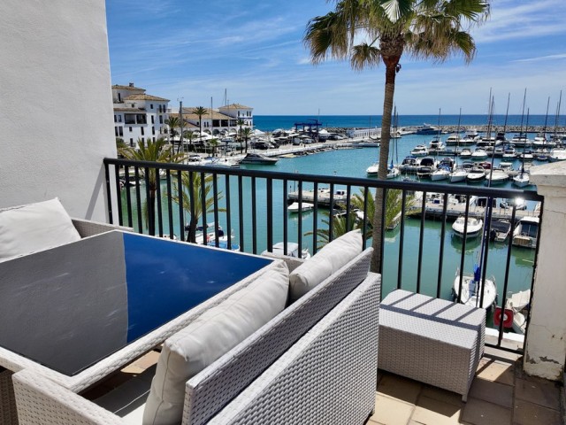 4 Schlafzimmer Apartment in La Duquesa