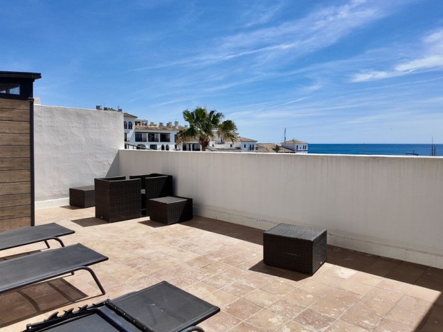 4 Schlafzimmer Apartment in La Duquesa