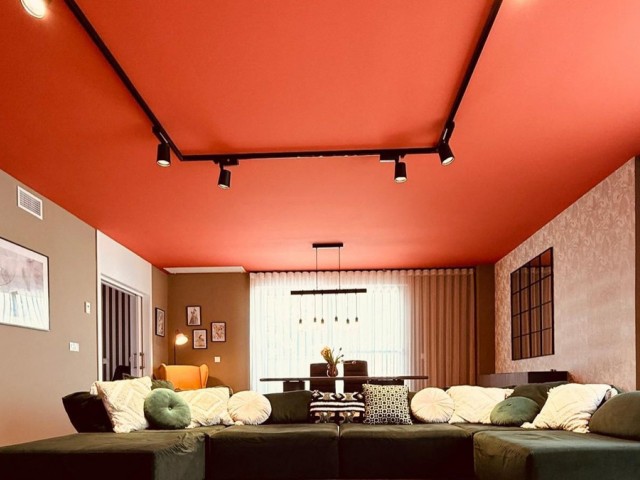 5 Bedrooms Apartment in Sotogrande