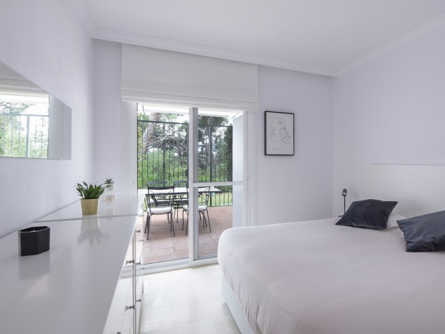 Huoneisto, Benahavis, R5374354