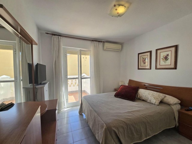 4 Bedrooms Townhouse in Torremolinos