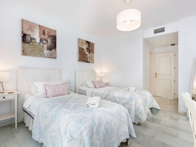 2 Bedrooms Apartment in San Pedro de Alcántara
