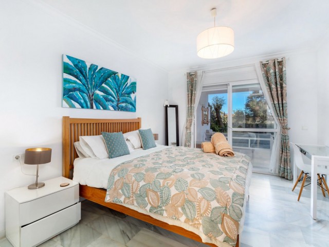 2 Bedrooms Apartment in San Pedro de Alcántara