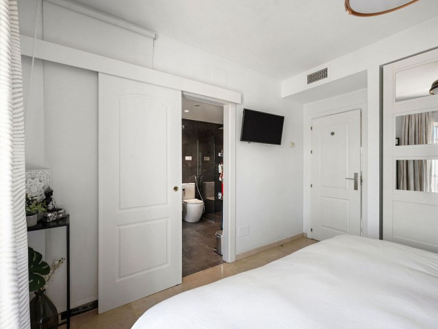 4 Slaapkamer Rijtjeshuis in Nueva Andalucía