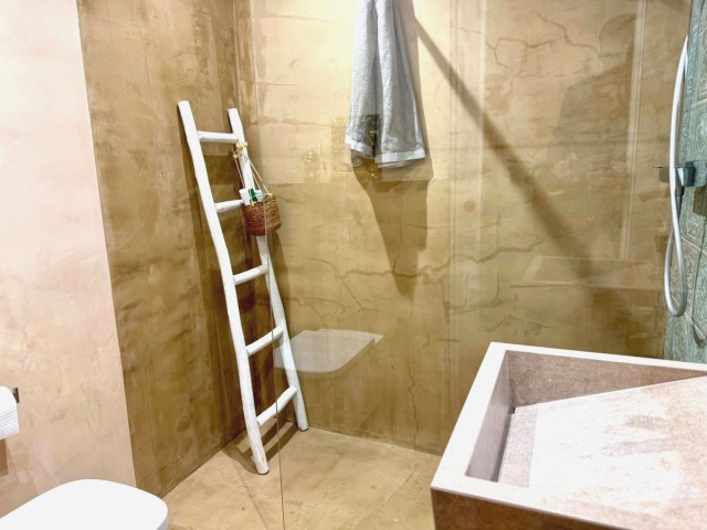 Villa con 2 Dormitorios  en Ojén